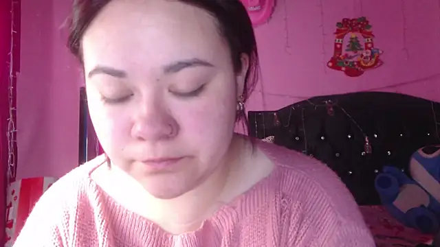 NikkiRous  online show from December 1, 2025, 1:23 pm