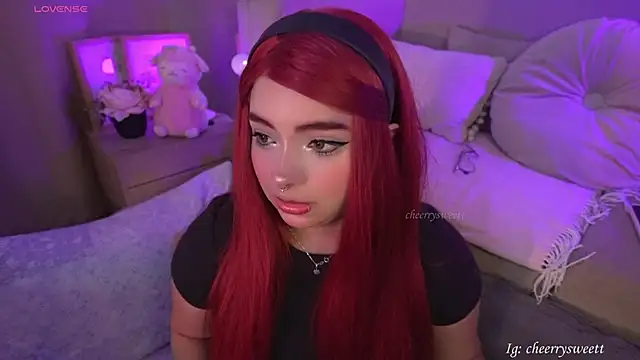 Cheerrysweett online show from March 16, 2026, 8:22 pm