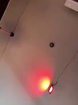 Snapshot of Ema_azel chatting on September 16, 2025, 2:18 pm Ema azel online show from September 16, 2025, 2:18 pm