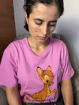 kanela3434 online show from April 5, 2026, 8:37 pm