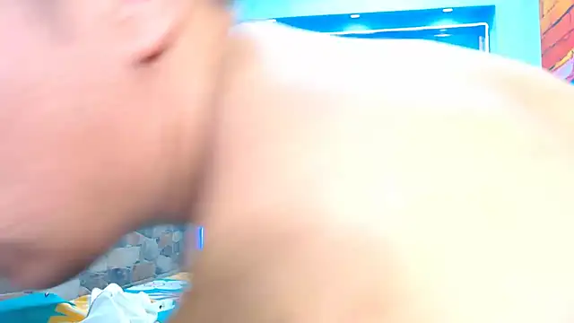 Snapshot of tommyxpamela77 chatting on October 31, 2025, 1:30 pm tommyxpamela77 online show from October 31, 2025, 1:30 pm