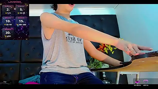 Daniela Pink  online show from July 7, 2026, 8:01 pm