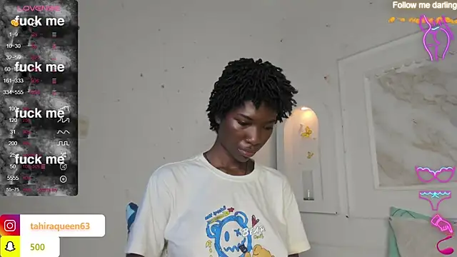 Snapshot of Tahira_21_ chatting on March 10, 2025, 7:40 pm Tahira 21 online show from March 10, 2025, 7:40 pm