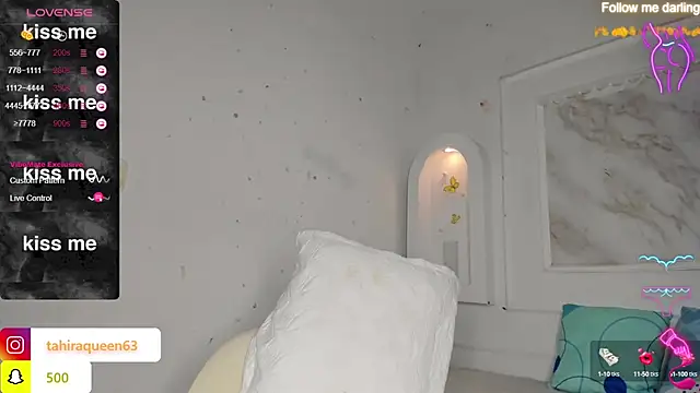 Snapshot of Tahira_21_ chatting on March 14, 2025, 1:59 am Tahira 21 online show from March 14, 2025, 1:59 am