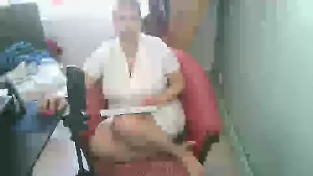 Snapshot of minette-sexy chatting on March 11, 2025, 9:56 am minette-sexy online show from March 11, 2025, 9:56 am