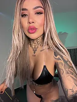 Snapshot of milaivanova chatting on November 6, 2025, 11:36 am milaivanova online show from November 6, 2025, 11:36 am