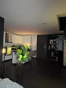 milaivanova online show from April 19, 2026, 12:22 am