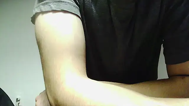 Snapshot of L0cKyseven77 chatting on September 30, 2025, 12:38 am L0cKyseven77 online show from September 30, 2025, 12:38 am