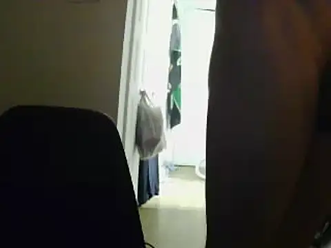 Snapshot of L0cKyseven77 chatting on March 6, 2025, 2:51 am L0cKyseven77 online show from March 6, 2025, 2:51 am