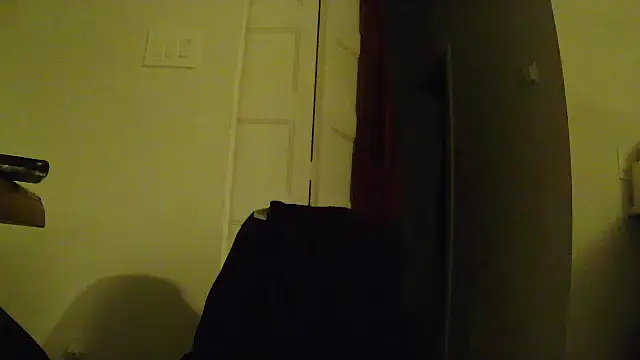 Snapshot of L0cKyseven77 chatting on October 3, 2025, 3:41 am L0cKyseven77 online show from October 3, 2025, 3:41 am