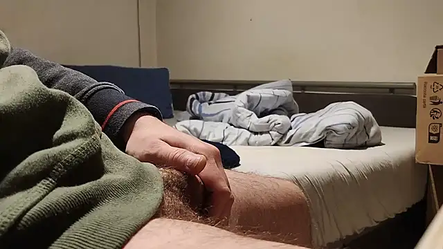 Alphapimmelchen online show from November 13, 2025, 5:44 am