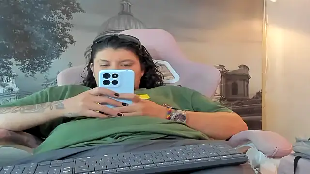 Snapshot of snowflake_xxx chatting on September 25, 2025, 3:01 am snowflake xxx online show from September 25, 2025, 3:01 am