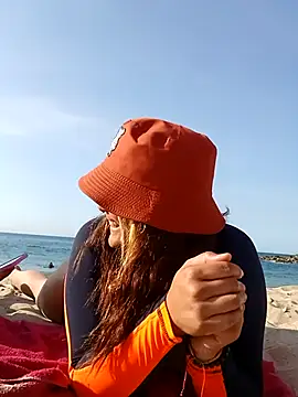 camiysebas21 online show from March 11, 2025, 8:53 pm