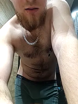 Snapshot of Sweet_bear69 chatting on November 19, 2025, 9:37 pm Sweet bear69 online show from November 19, 2025, 9:37 pm