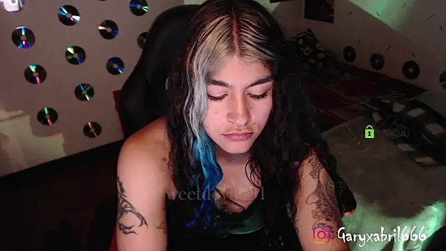 abril666 online show from February 1, 2025, 1:34 am