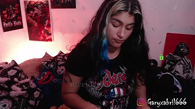 abril666 online show from March 18, 2025, 8:59 pm