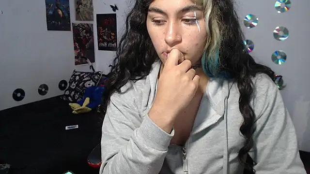 abril666 online show from March 20, 2025, 7:25 pm