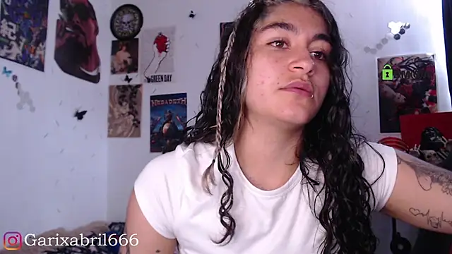 abril666 online show from January 10, 2025, 3:27 pm