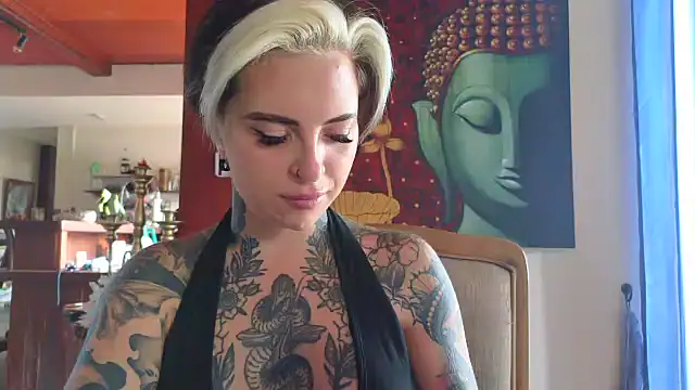 Rubyrichhxo online show from March 22, 2026, 9:33 am