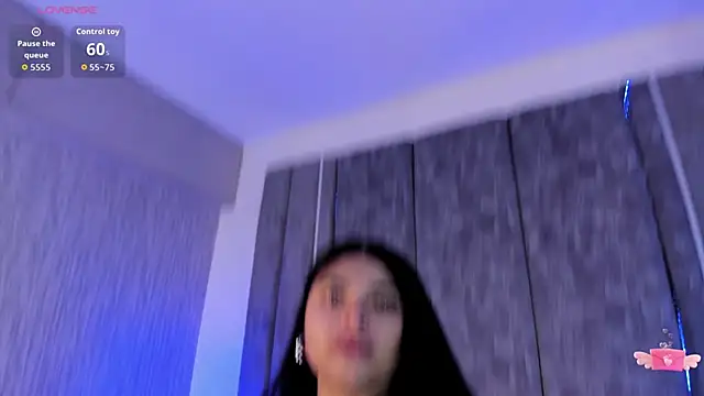 GiselOrtiz online show from October 23, 2025, 10:36 am