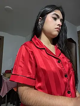 GiselOrtiz online show from April 12, 2026, 9:56 am