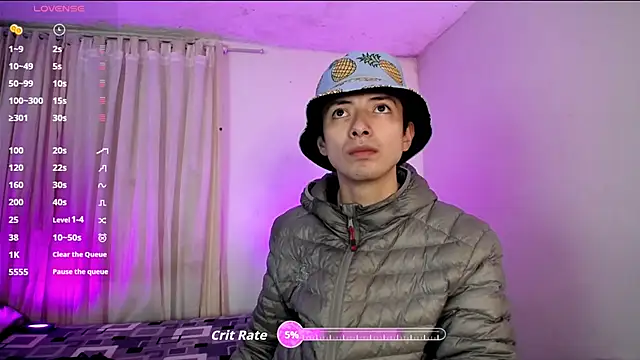 Snapshot of Pinkandyellowpokemon chatting on January 8, 2026, 1:44 am Pinkandyellowpokemon online show from January 8, 2026, 1:44 am