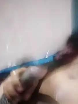 Snapshot of Simon1422 chatting on April 1, 2026, 4:14 am Simon1422 online show from April 1, 2026, 4:14 am