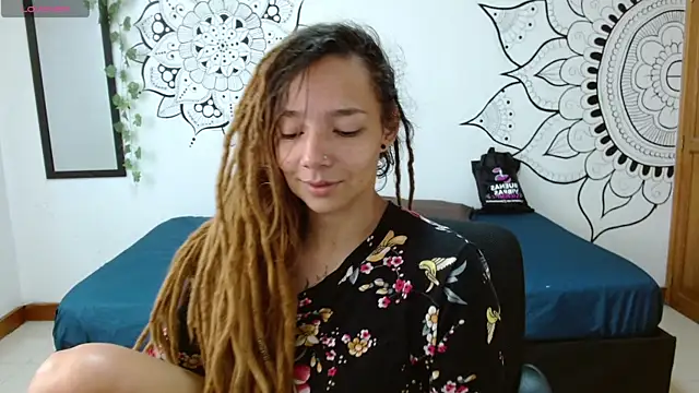 Snapshot of Natalia_Sativa716 chatting on January 18, 2025, 3:27 pm Natalia Sativa716 online show from January 18, 2025, 3:27 pm
