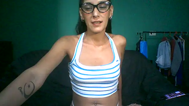 Snapshot of Sofii_floyd_ chatting on March 16, 2025, 7:27 pm Sofii floyd  online show from March 16, 2025, 7:27 pm