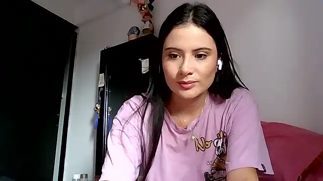 Zoe Clark  online show from May 23, 2026, 7:02 pm