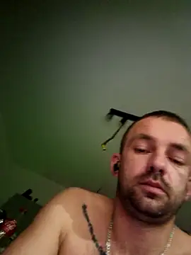 Snapshot of magicSeX4You chatting on October 27, 2025, 10:22 pm magicSeX4You online show from October 27, 2025, 10:22 pm