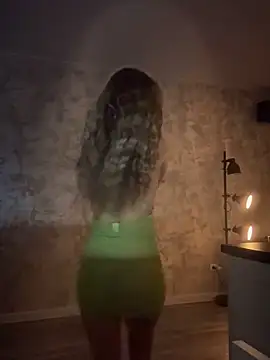 SonyaD  online show from April 9, 2026, 2:57 am