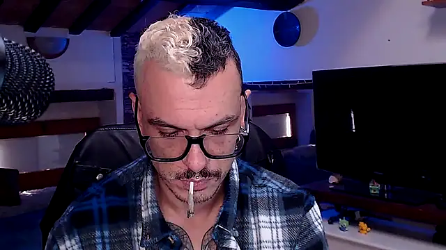 Snapshot of cek_186 chatting on October 15, 2025, 7:05 am cek 186 online show from October 15, 2025, 7:05 am