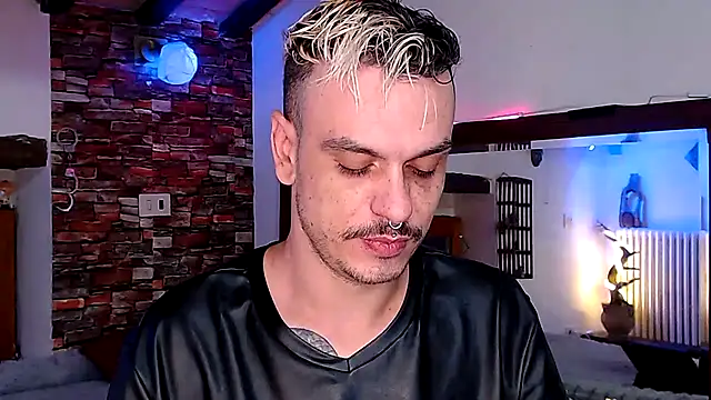 Snapshot of cek_186 chatting on March 19, 2025, 8:11 pm cek 186 online show from March 19, 2025, 8:11 pm