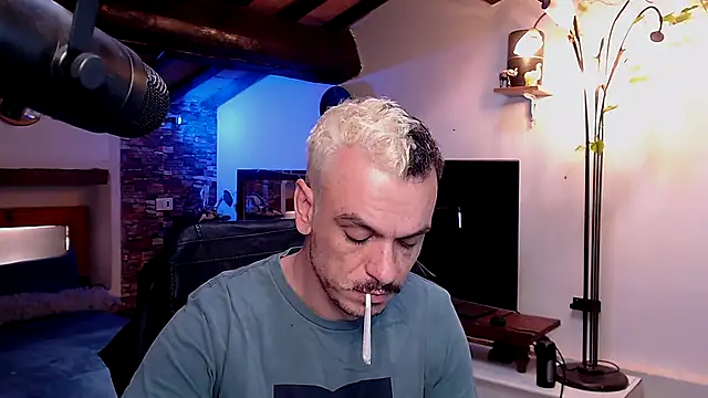 Snapshot of cek_186 chatting on October 10, 2025, 7:31 am cek 186 online show from October 10, 2025, 7:31 am