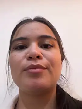 CamilaSofiia online show from March 8, 2025, 8:46 pm