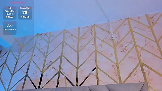 Arianabromw online show from February 10, 2025, 10:19 pm