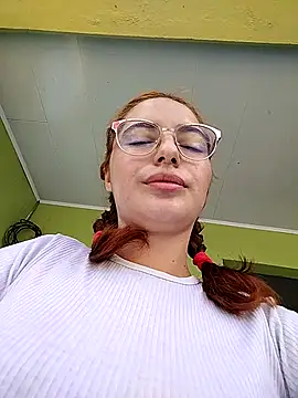 Kate lorens9 online show from September 14, 2025, 6:19 pm