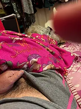 Snapshot of A6229 chatting on February 28, 2025, 10:17 pm A6229 online show from February 28, 2025, 10:17 pm