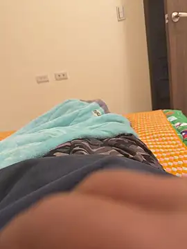 Snapshot of A6229 chatting on November 12, 2025, 10:24 pm A6229 online show from November 12, 2025, 10:24 pm