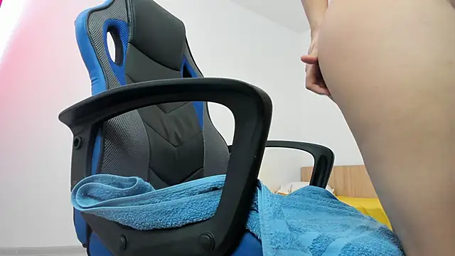 TorriTexas online show from February 25, 2025, 8:25 am