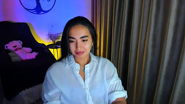 worldofkim online show from November 25, 2025, 4:35 am