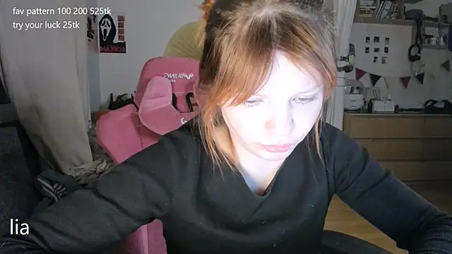 lil lia online show from April 19, 2026, 10:01 pm