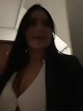 Snapshot of Miah_gomez_ chatting on November 10, 2025, 7:30 pm Miah gomez online show from November 10, 2025, 7:30 pm