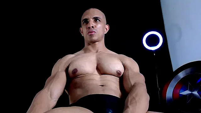 Snapshot of Antonywebb94 chatting on November 23, 2025, 3:05 am Antonywebb94 online show from November 23, 2025, 3:05 am