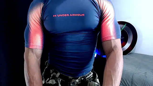 Snapshot of Antonywebb94 chatting on January 6, 2026, 3:21 am Antonywebb94 online show from January 6, 2026, 3:21 am