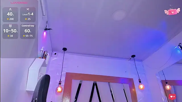 ary cooper  online show from October 17, 2025, 12:51 pm