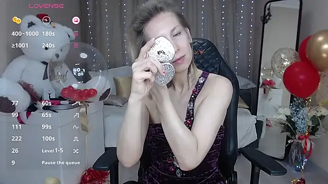 Snapshot of AdrianaSea chatting on February 11, 2025, 6:40 am AdrianaSea online show from February 11, 2025, 6:40 am