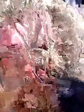 zxcalientes online show from April 5, 2026, 10:55 am