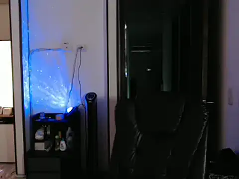 Snapshot of CarolinaRincon chatting on February 8, 2025, 11:02 pm CarolinaRincon online show from February 8, 2025, 11:02 pm